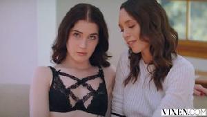 3P，说服妻子同意三人性爱，三人都体验到了从未有过的刺激